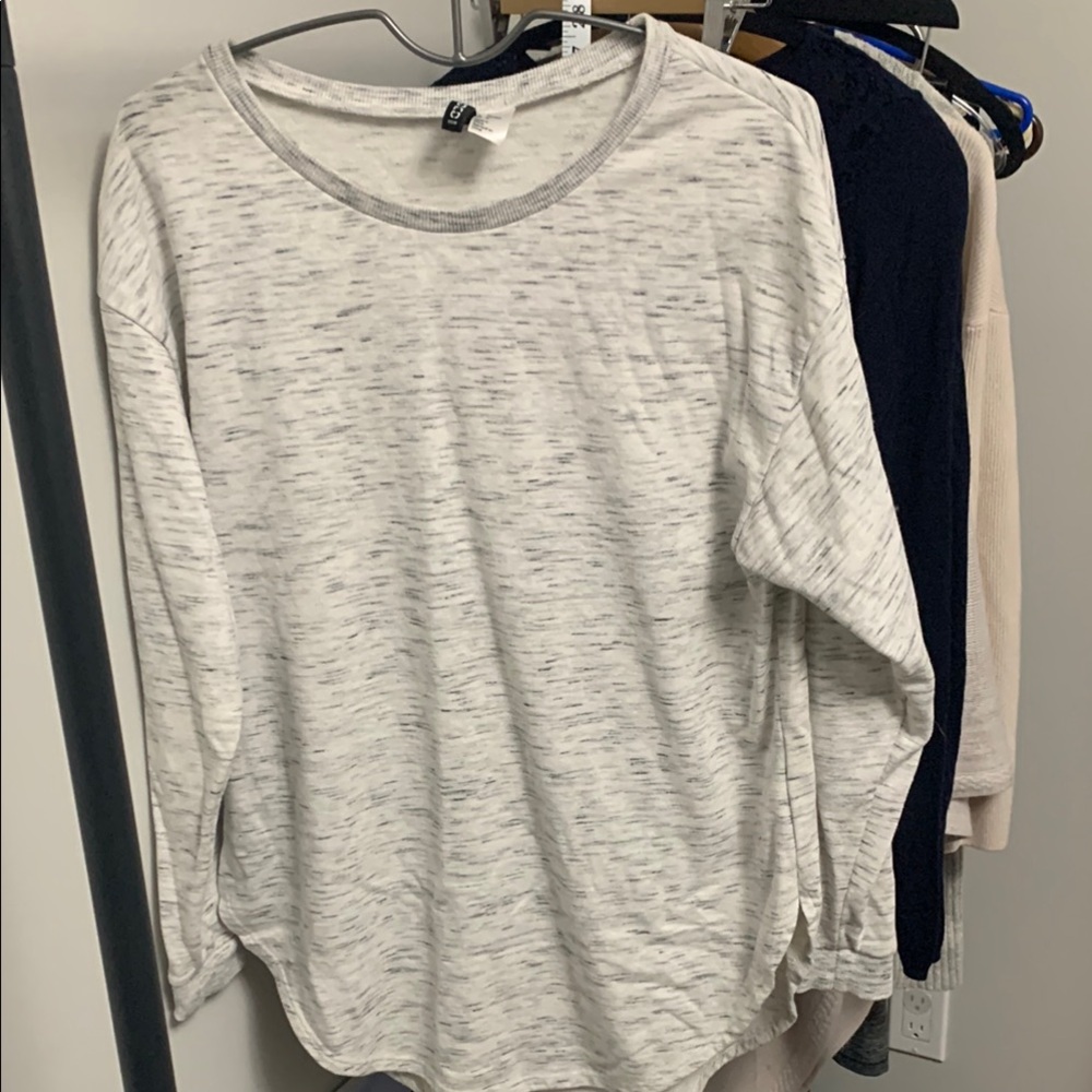 H&M Women's Top - Divided - Size M - Like New